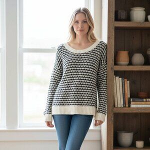 rag & bone  Crew Neck Loose Knit Grey & Cream Light Sweater Size M